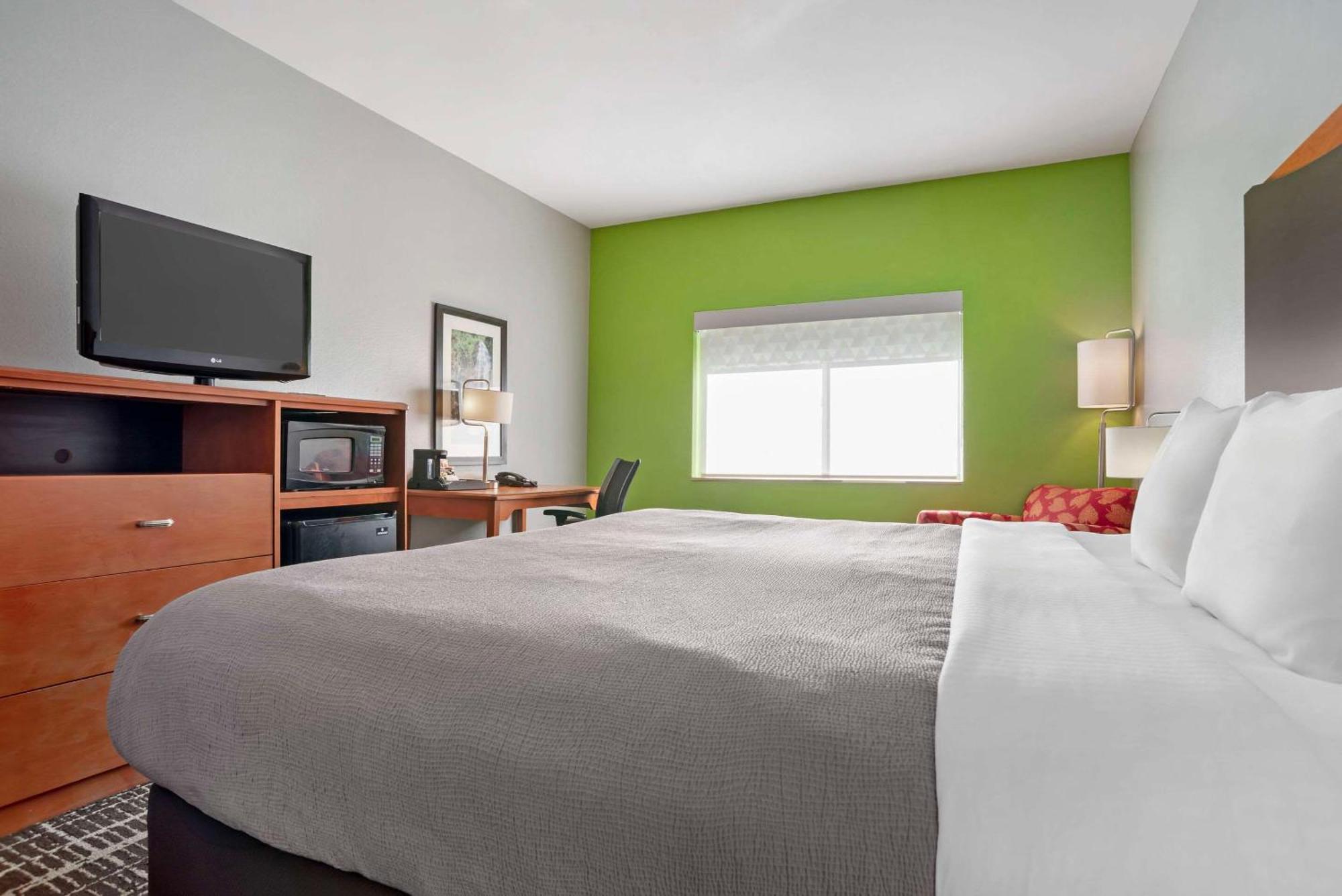 Quality Inn & Suites Birmingham - Highway 280 Zewnętrze zdjęcie