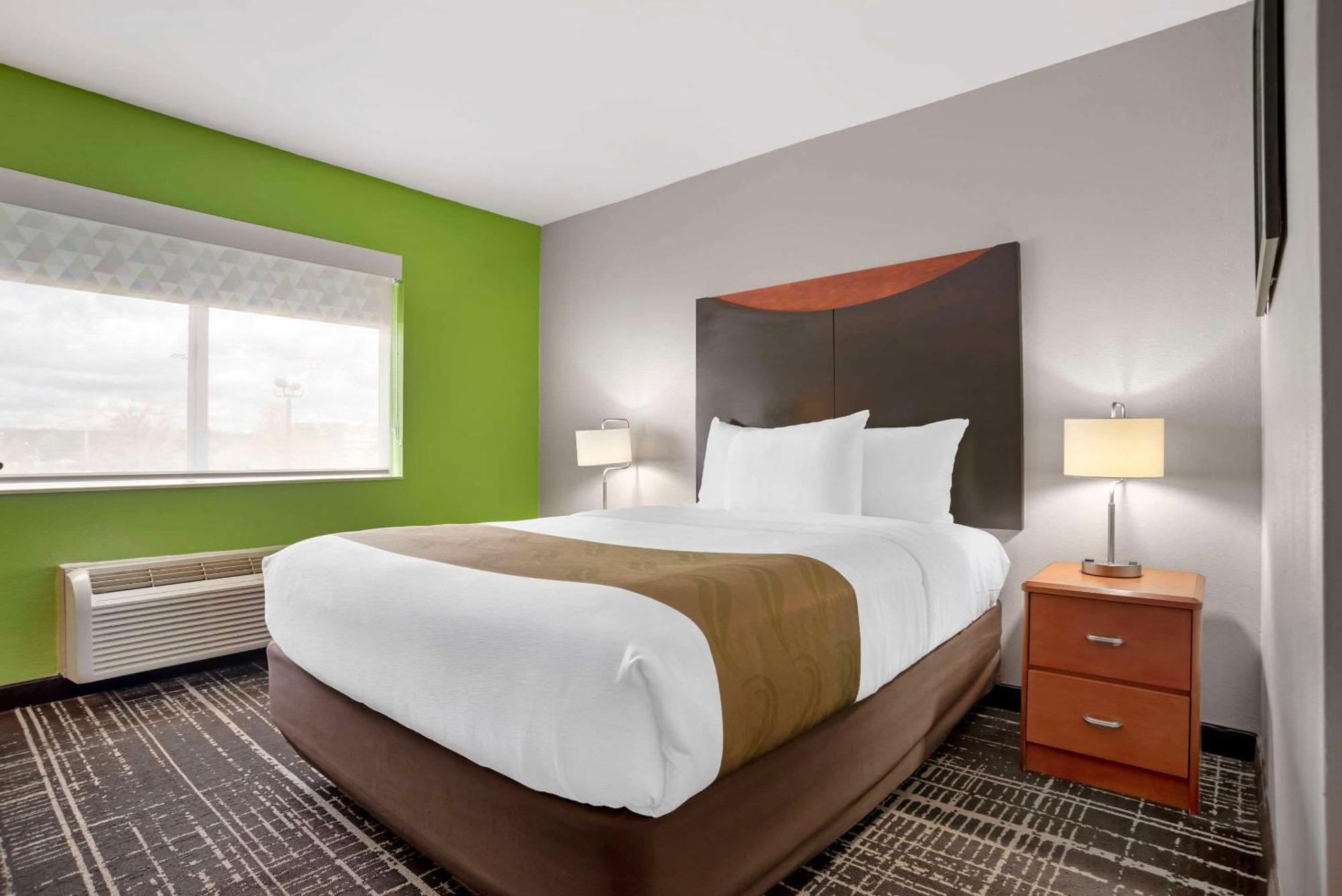 Quality Inn & Suites Birmingham - Highway 280 Zewnętrze zdjęcie