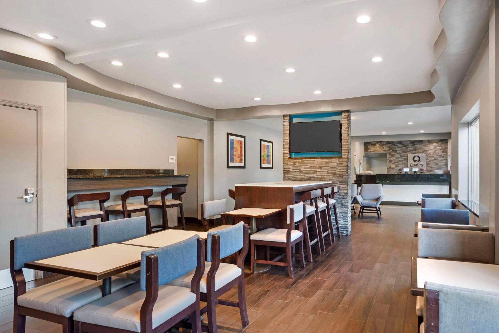 Quality Inn & Suites Birmingham - Highway 280 Zewnętrze zdjęcie