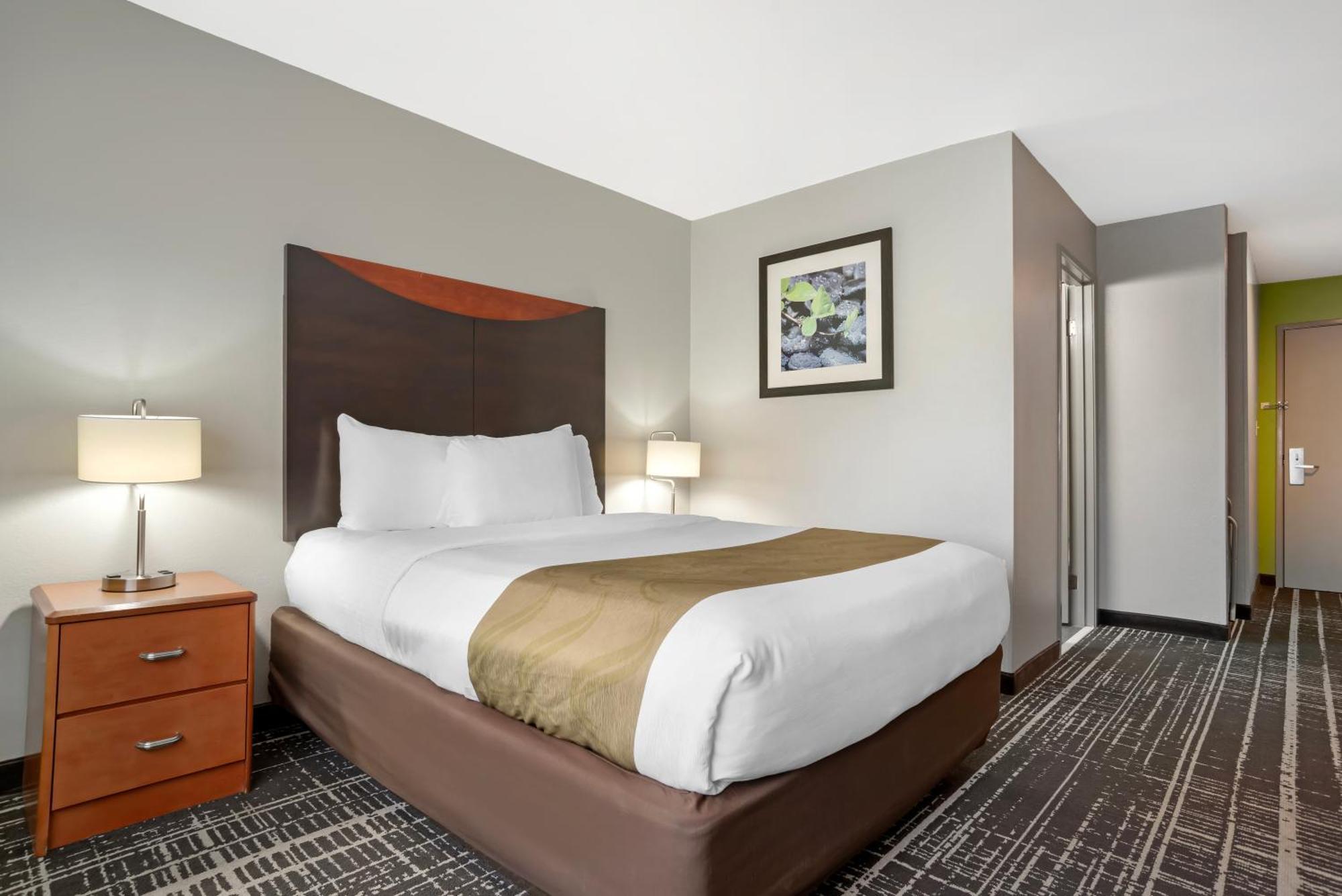 Quality Inn & Suites Birmingham - Highway 280 Zewnętrze zdjęcie